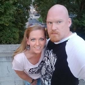 Meet your Posher, Dana